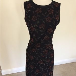 Beautiful skirt and sleeveless top pair